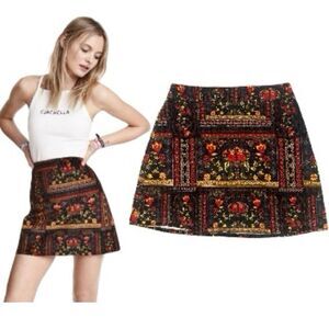 H&M Loves Coachella Boho Velour Retro Beatnik Style Floral Skirt Size 4